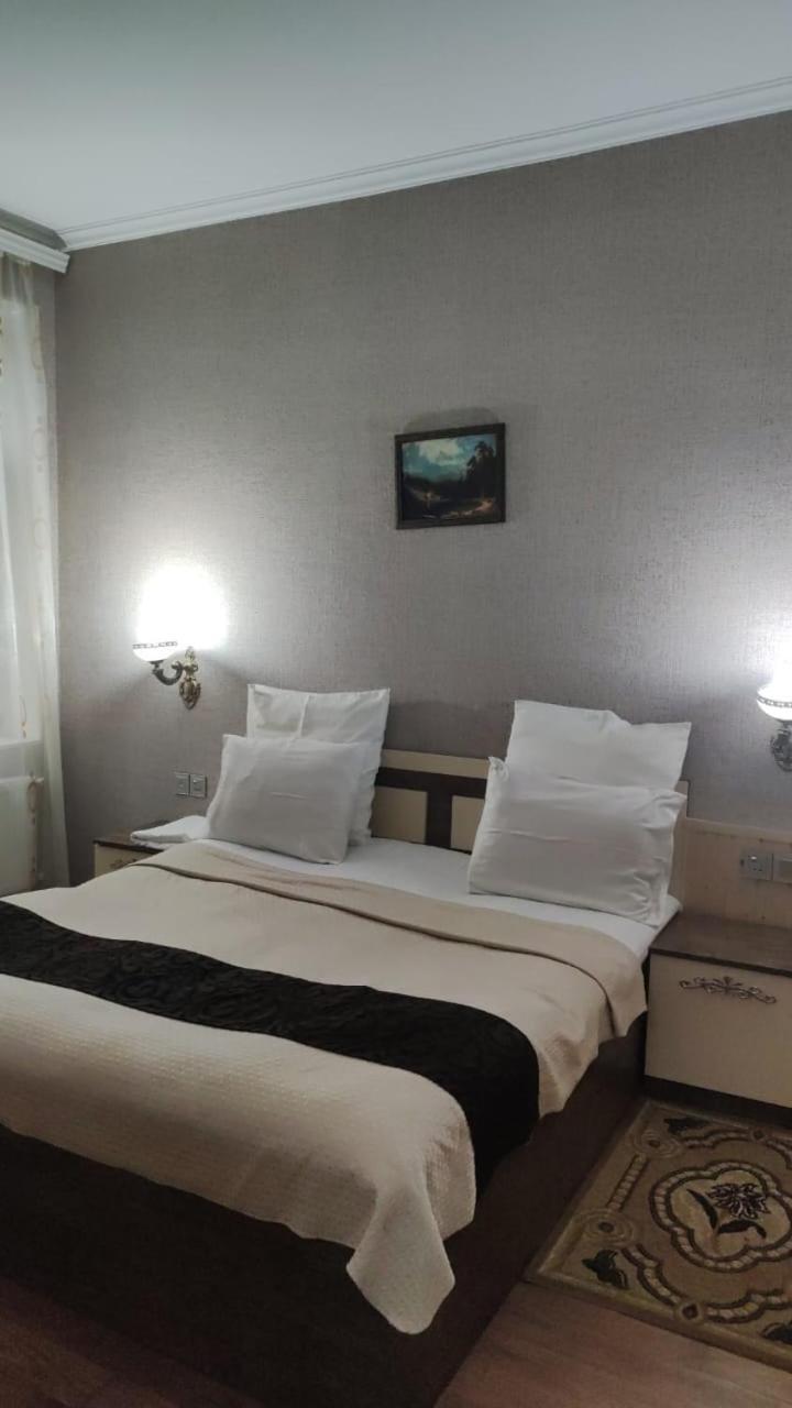 Es Hotel Kolifey Oghuz Exteriér fotografie