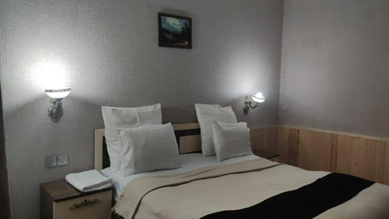 Es Hotel Kolifey Oghuz Exteriér fotografie